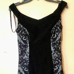 NWOT GUESS Black and White Lace Dress Size 2